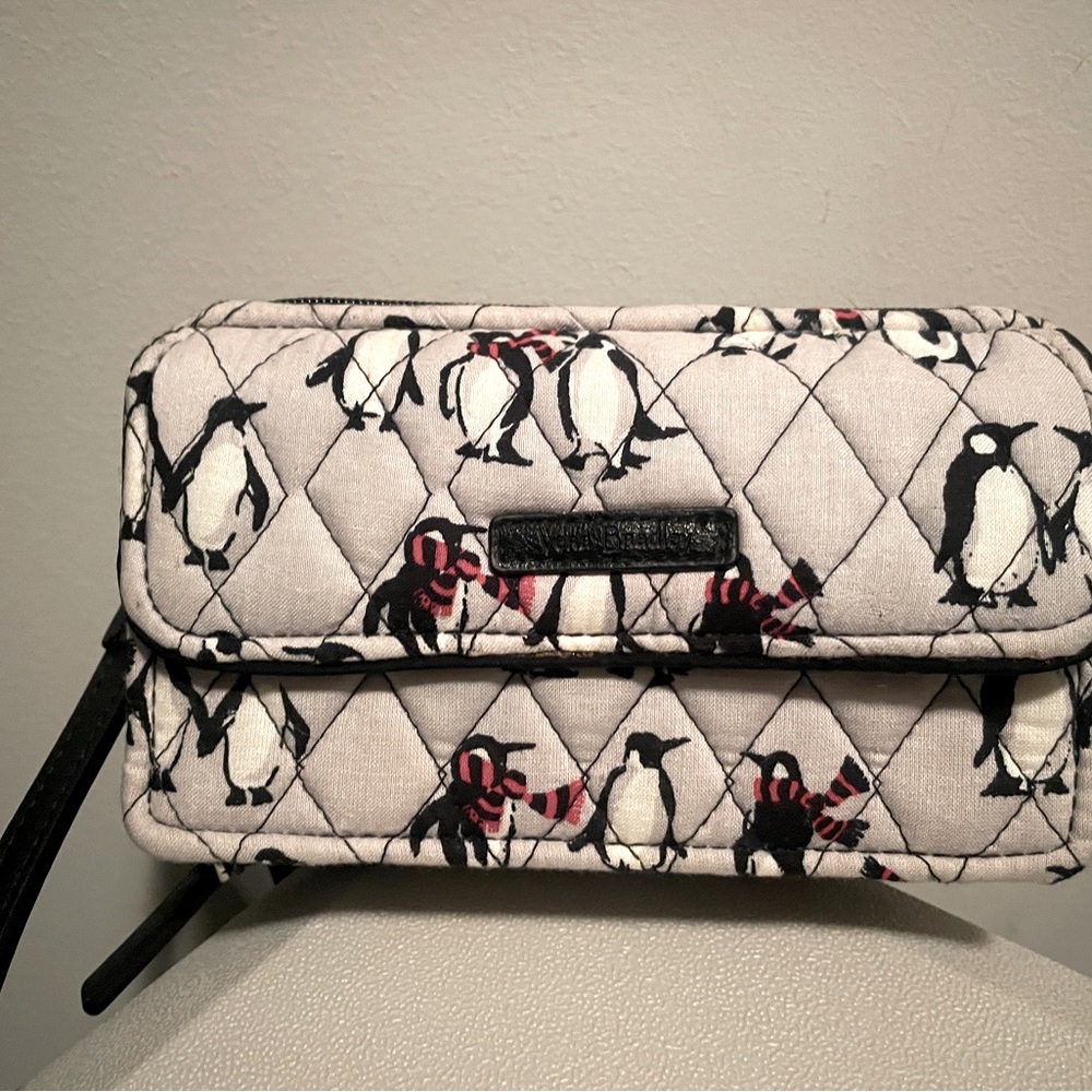 Very Bradley 2-in-1 wallet/wristlet.